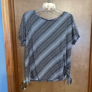 Michael Kors. Size L